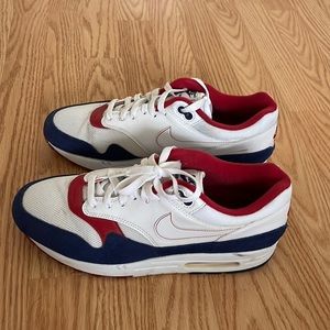 Nike Air Max Sneakers